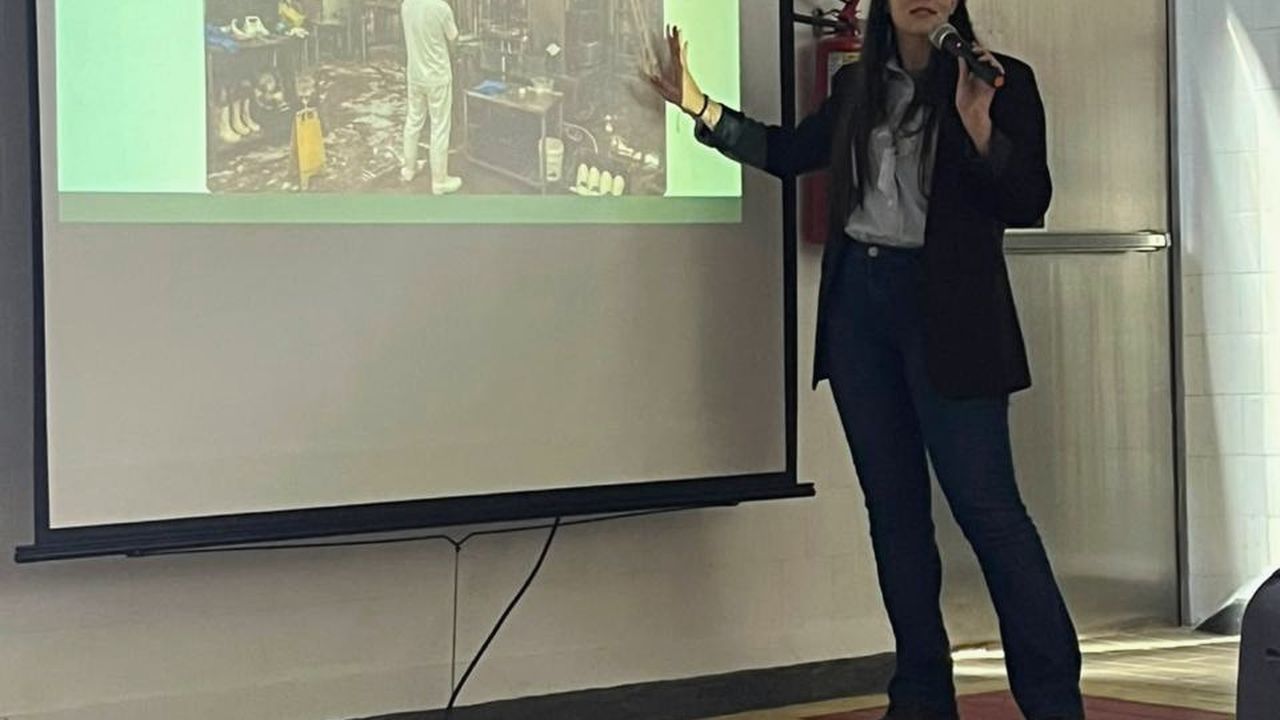 Atividade Caça aos Riscos identificando perigos em uma palestra de segurança
